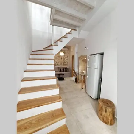Menta Boutique House In Old Town *