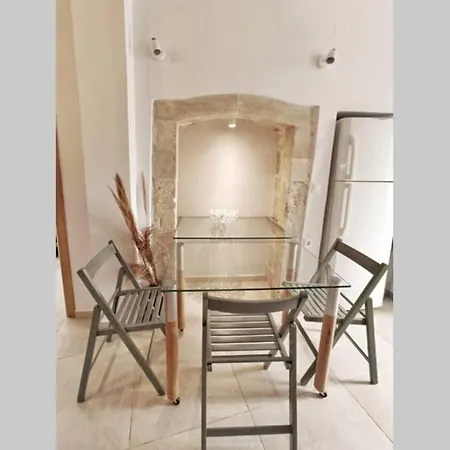 Menta Boutique House In Old Town Apartment *